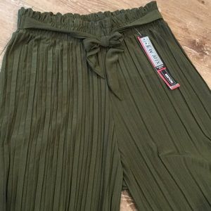 New Mix pleated dress pants slacks trousers NWT